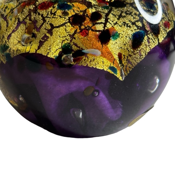 Vintage Robert Held Signed Art Blown Glass Paperweight Iridescent Gold Purple - Picture 9 of 11